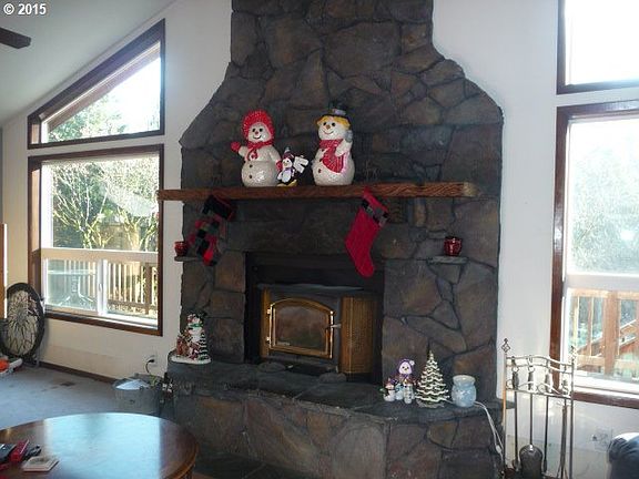 3rd image of 42211 NE 118th Ave