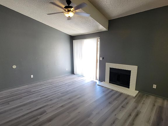 2nd image of 5236 W PEORIA Avenue #231