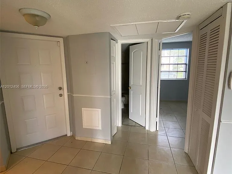 1042 Adams Ave #1042B — Photo 10