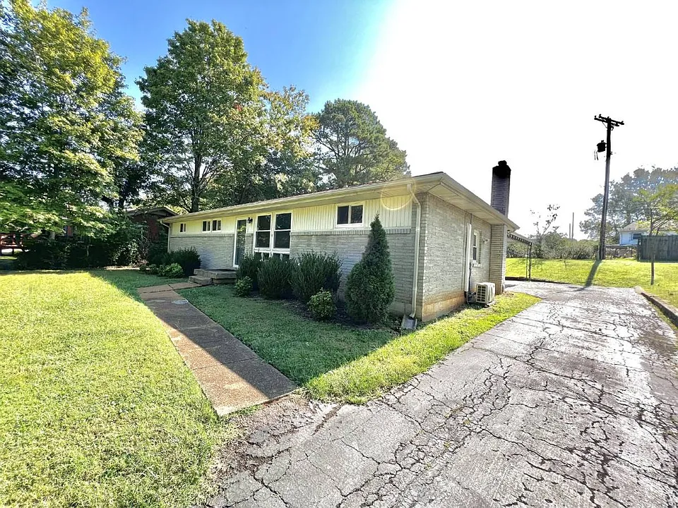1880 Pardue Dr