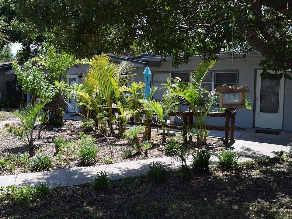 2nd image of 1638 Guava Ave