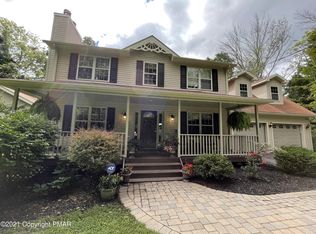 3249 Turkey Hill Rd, Stroudsburg, PA 18360