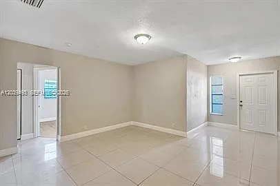 4041 NW 30th Ter #3 — Photo 16