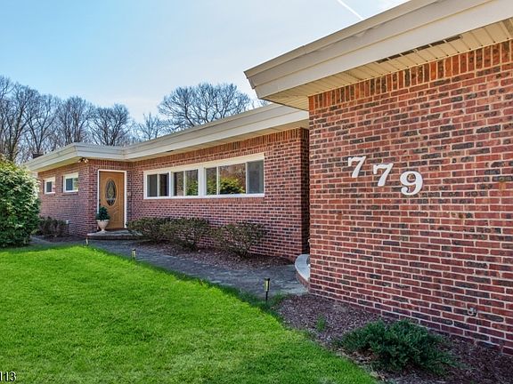 2nd image of 779 Berdan Ave