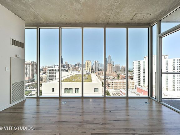 4th image of 1720 S Michigan Ave APT 1601