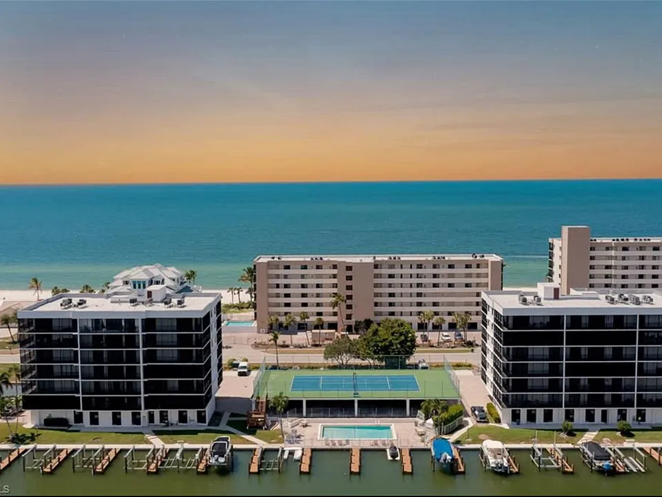 10482 Gulf Shore Dr #251