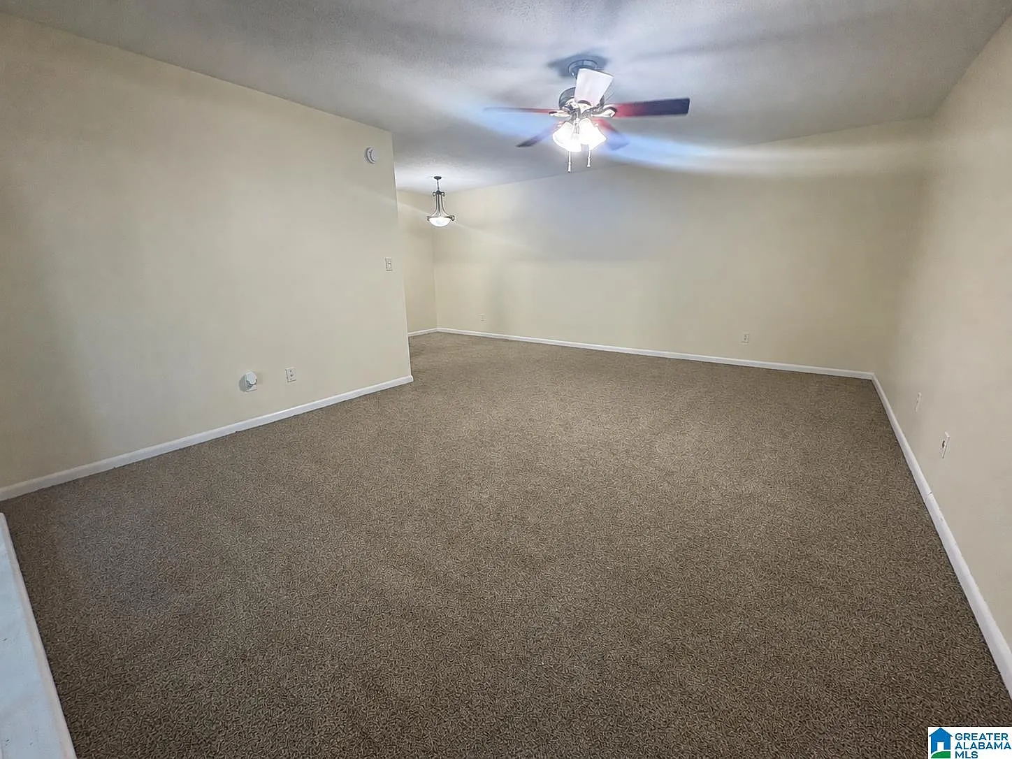 2 bed, 2.0 bath, 1023 sqft, $1,325 — Photo 3