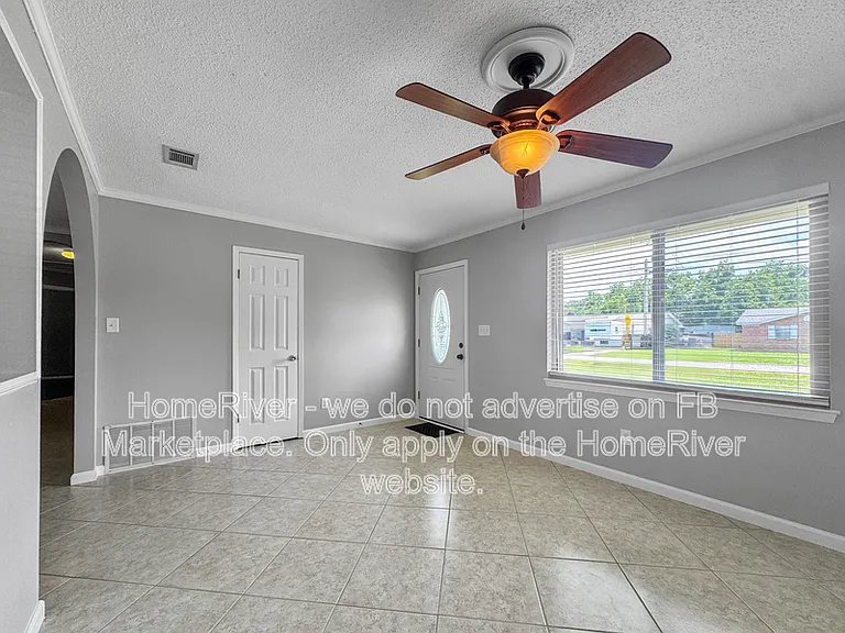 2708 Hillcrest Ave — Photo 7