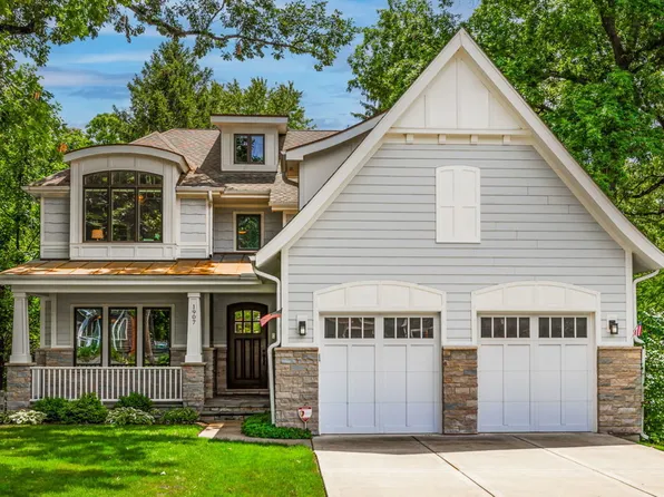1907 Curtiss St, Downers Grove, IL 60515
