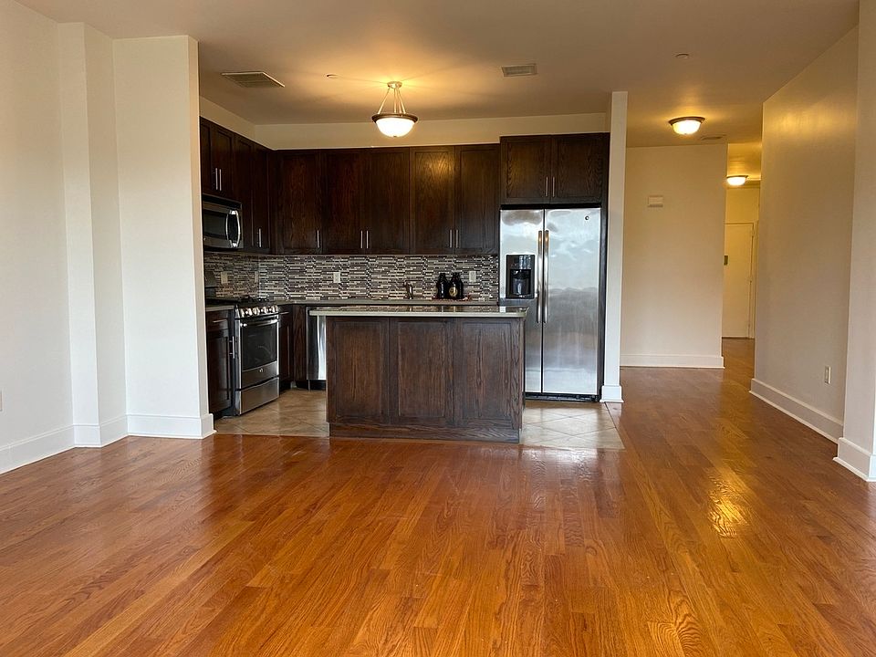 1st image of 90 Bay Street Lndg APT 8F