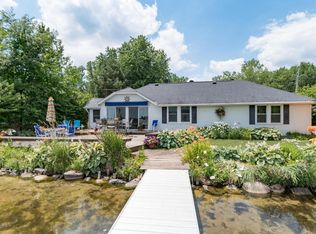 521 S Shore Dr, Portage, MI 49002