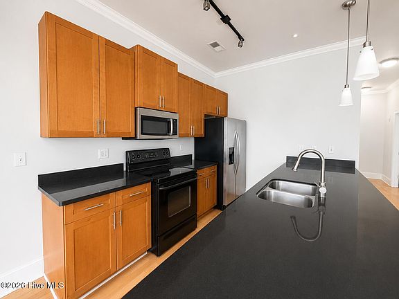 3rd image of 709 N 4th St Suite 301