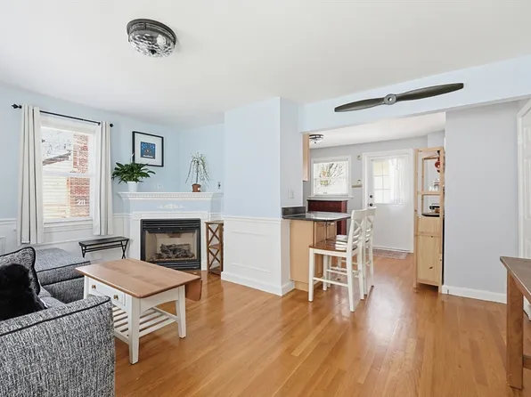 2 Tremont Pl #2, Somerville, MA 02143