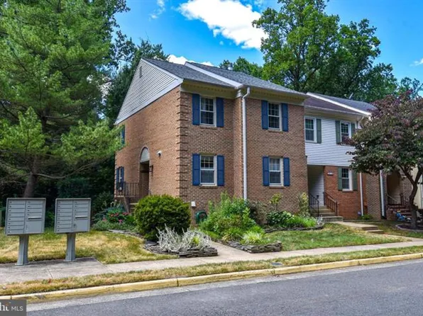 5920 Langton Dr, Alexandria, VA 22310