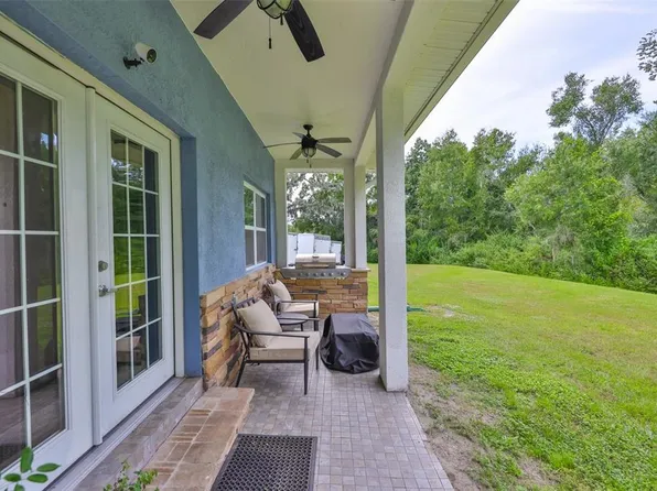 8920 Williams Rd, Seffner, FL 33584