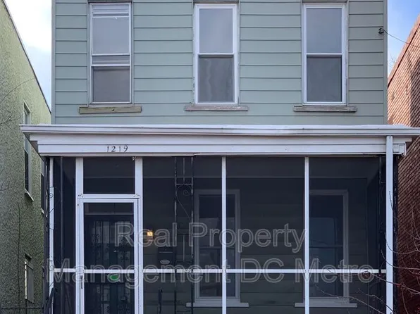 1219 Pleasant St SE, Washington, DC 20020