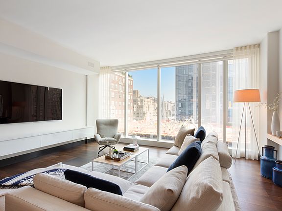 4th image of 151 E 85th St APT 12F