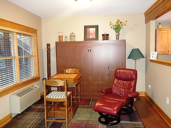 murphy beds- sitting area