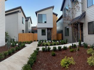 2780 SE Kelly St, Portland, OR 97202