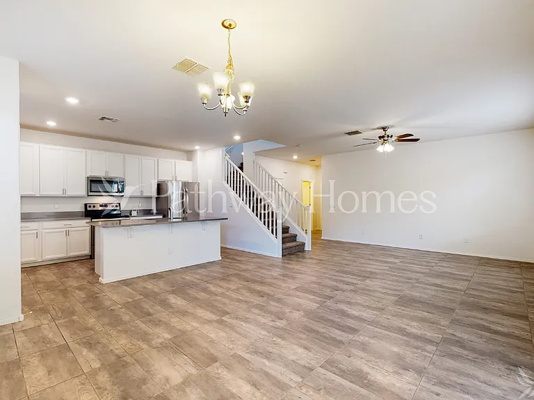 16604 W Sierra St — Photo 5
