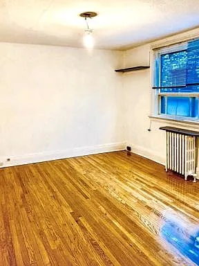 140 Wellesley St E — Photo 13