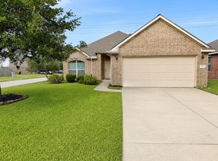 24823 Sandusky Dr, Tomball, TX 77375