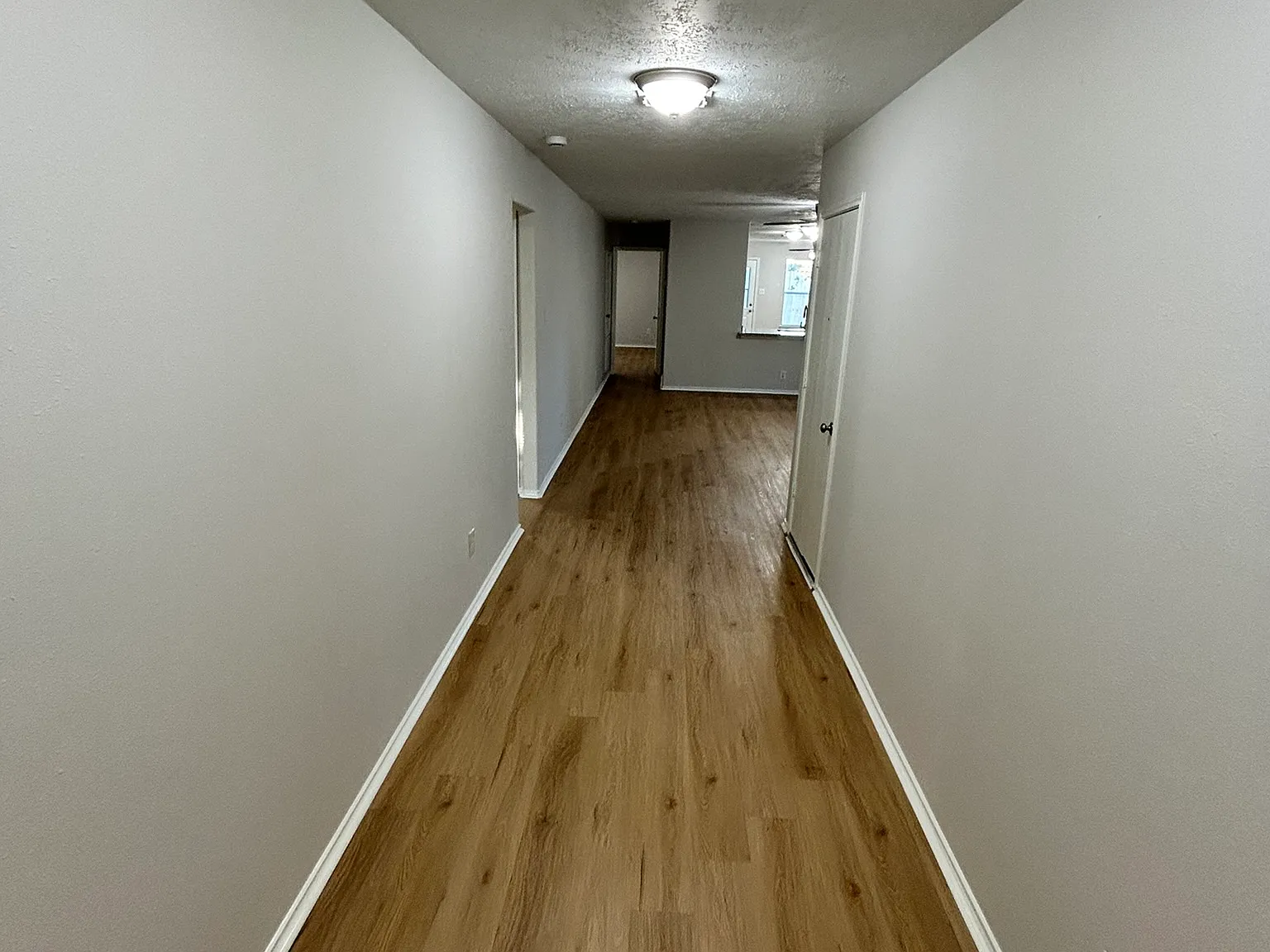 3 bed, 1448 sqft, $1,800 — Photo 2