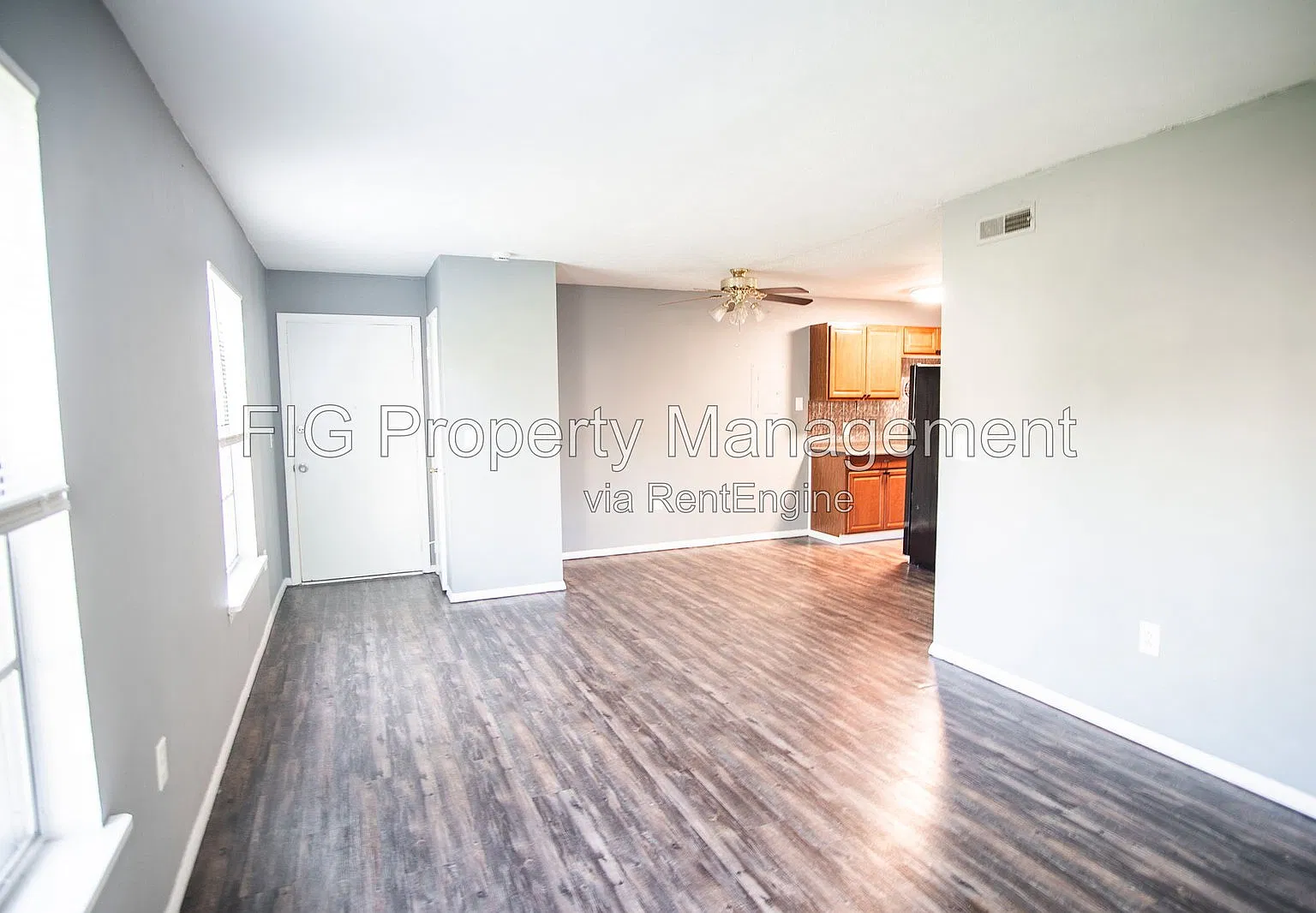 7500 Falling Leaves Cir — Photo 2