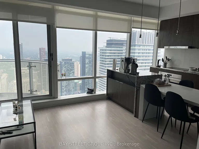 1 Bloor St E #5203 — Photo 9