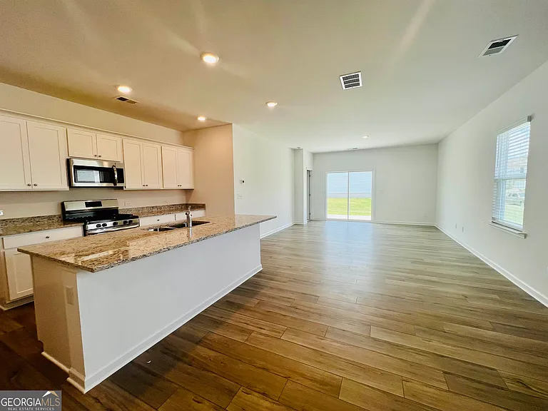 4005 Berry Farm Ct — Photo 2