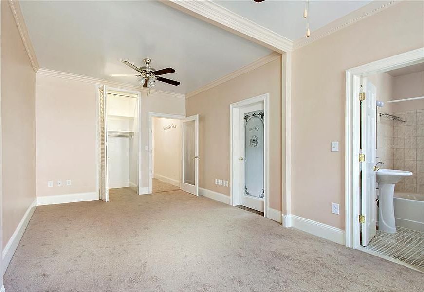 1st image of 44-15 43rd Ave APT A6