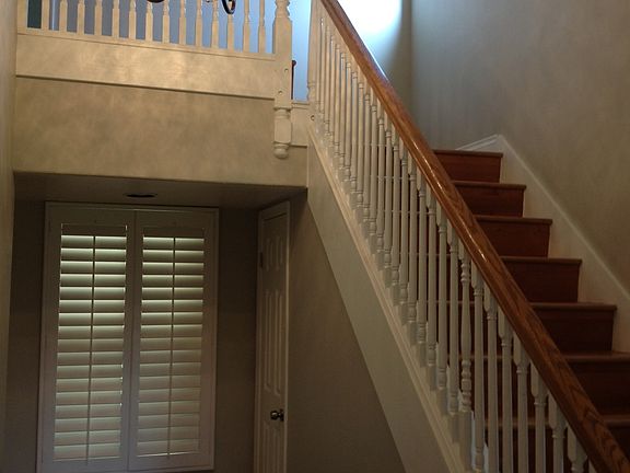 3rd image of 3415 Lincoln Ave