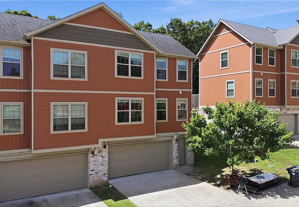 1st image of 2821 W Cottonwillow Way