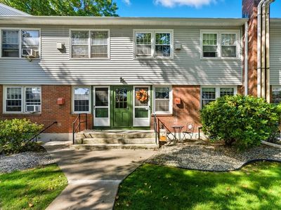 80 Brush Hill Ave APT 35, West Springfield, MA, 01089