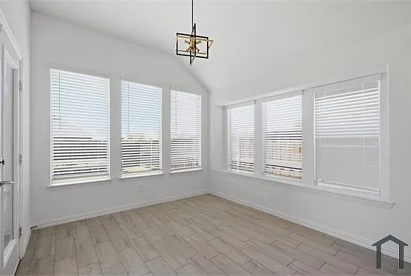 700 Pistachio Pkwy — Photo 25