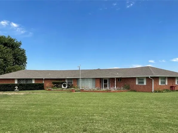 13142 County Road 1140, Lookeba, OK 73053