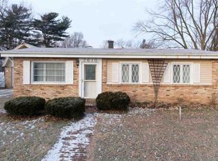 7610 Scott Ln, Machesney Park, IL 61115