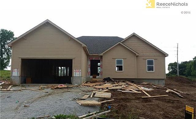 1st image of 2116 NW Sycamore Ln