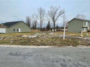 7875 Marina Dr #11, Bridgeport, NY 13030