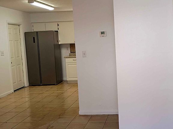 4th image of 4907 E Temple Heights Rd