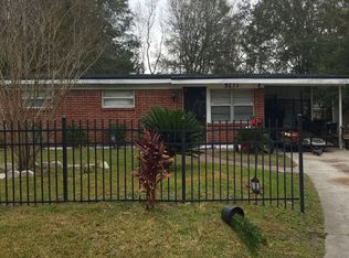 5233 Chivalry Dr, Jacksonville, FL 32208