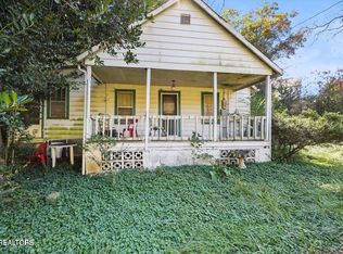 10808 Sam Lee Rd, Knoxville, TN 37932