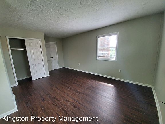 4th image of 1854 Augusta Dr #21