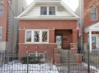 2738 N Bosworth Ave, Chicago, IL 60614