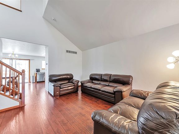 2nd image of 5641 S Yakima Way