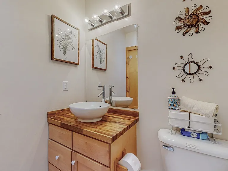 508 Richmond Dr SE — Photo 14