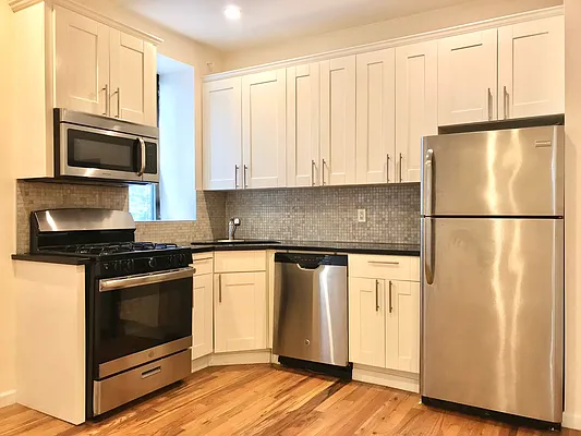 Rented by Matthew Gros-Werter, LREB  | media 4