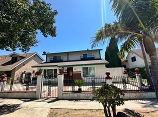 914 E 18th St, Santa Ana, CA 92706