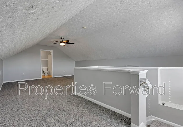 2623 Landings Way — Photo 31