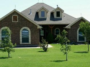 1018 County Road 385, Valley View, TX 76272